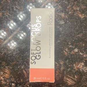 Rodial Soft Focus Glow Drops Illuminating Glow Primer NEW